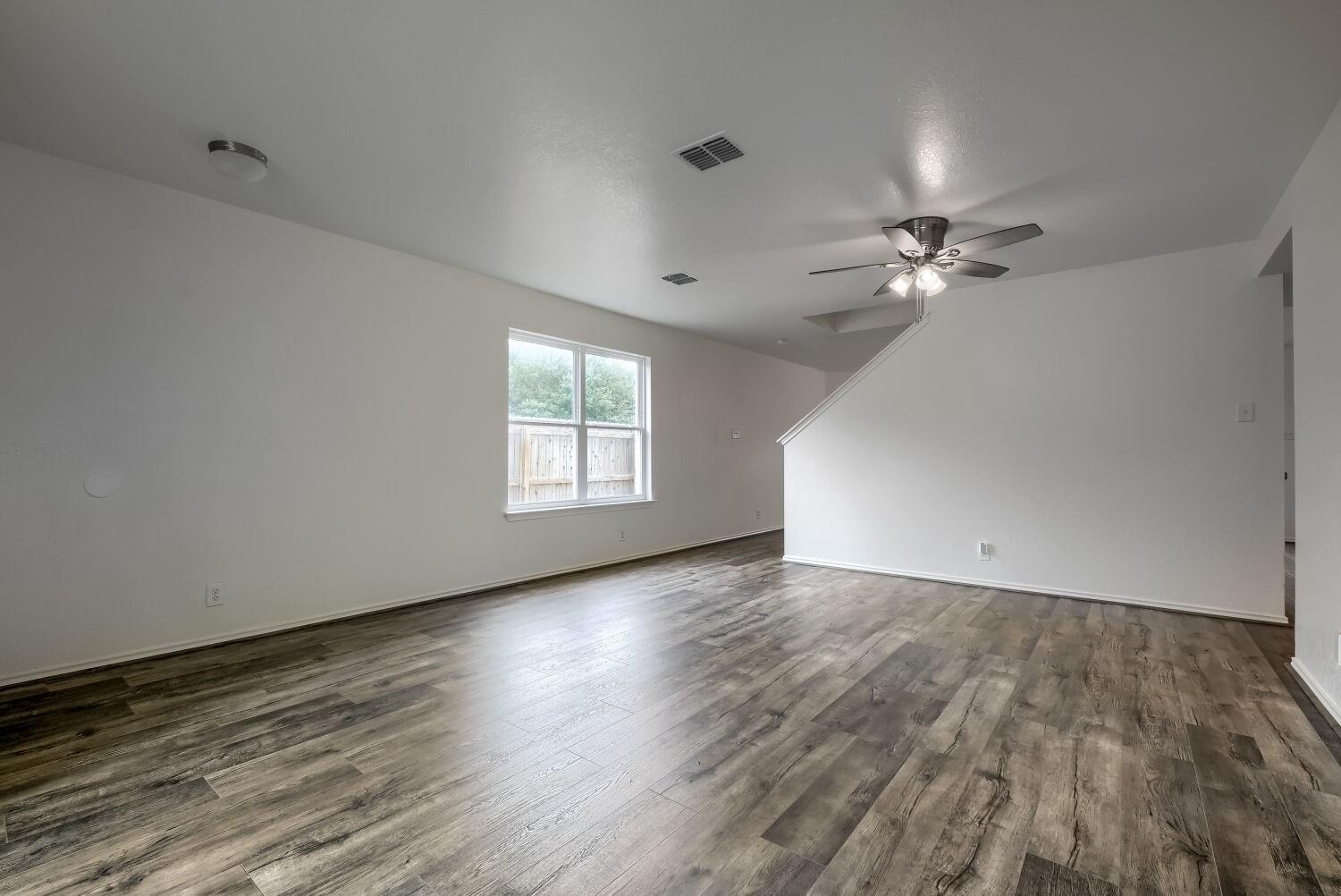 381 Scenic Meadow Mdw, New Braunfels, TX 78130