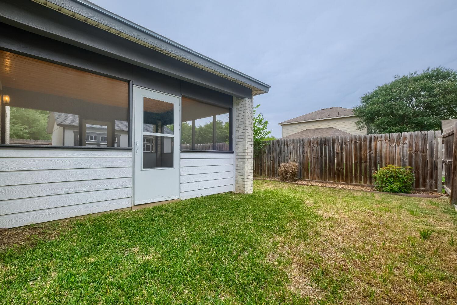 381 Scenic Meadow Mdw, New Braunfels, TX 78130