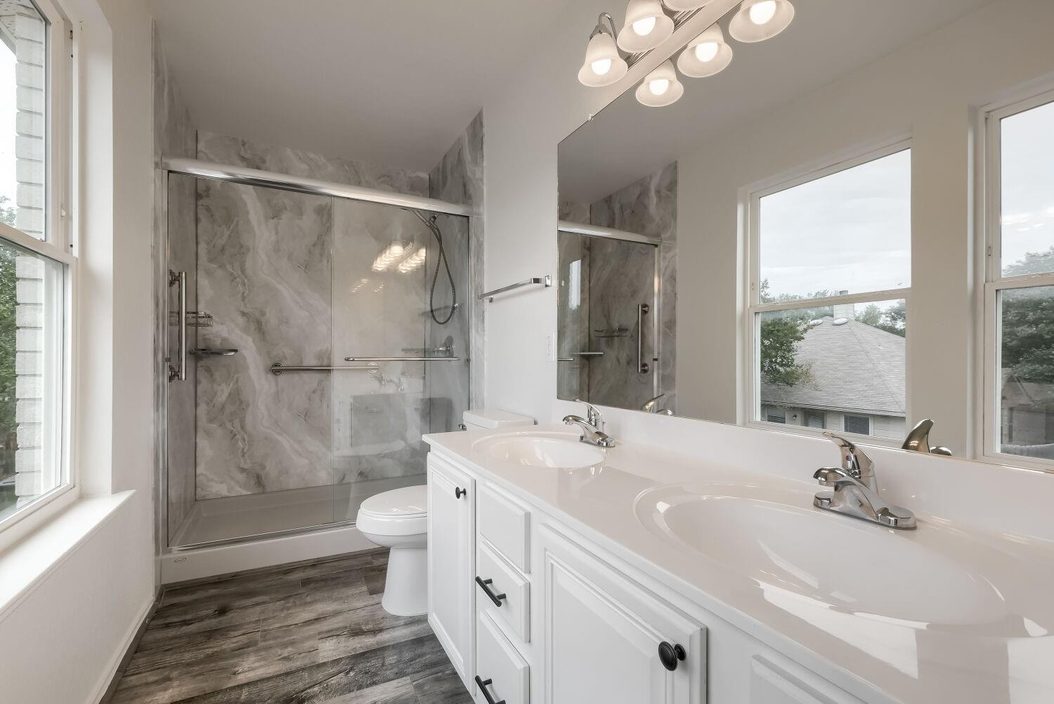 381 Scenic Meadow Mdw, New Braunfels, TX 78130