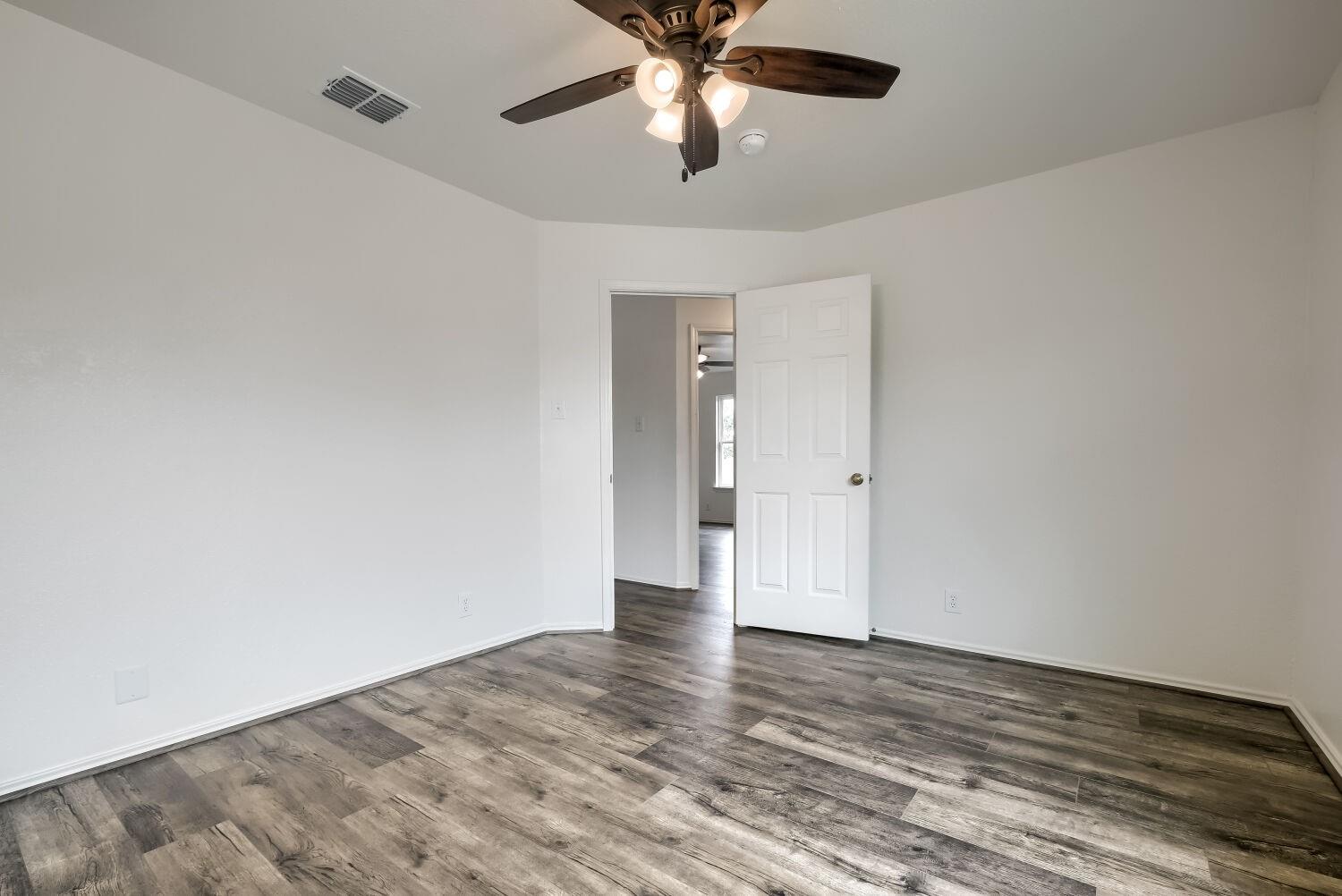 381 Scenic Meadow Mdw, New Braunfels, TX 78130