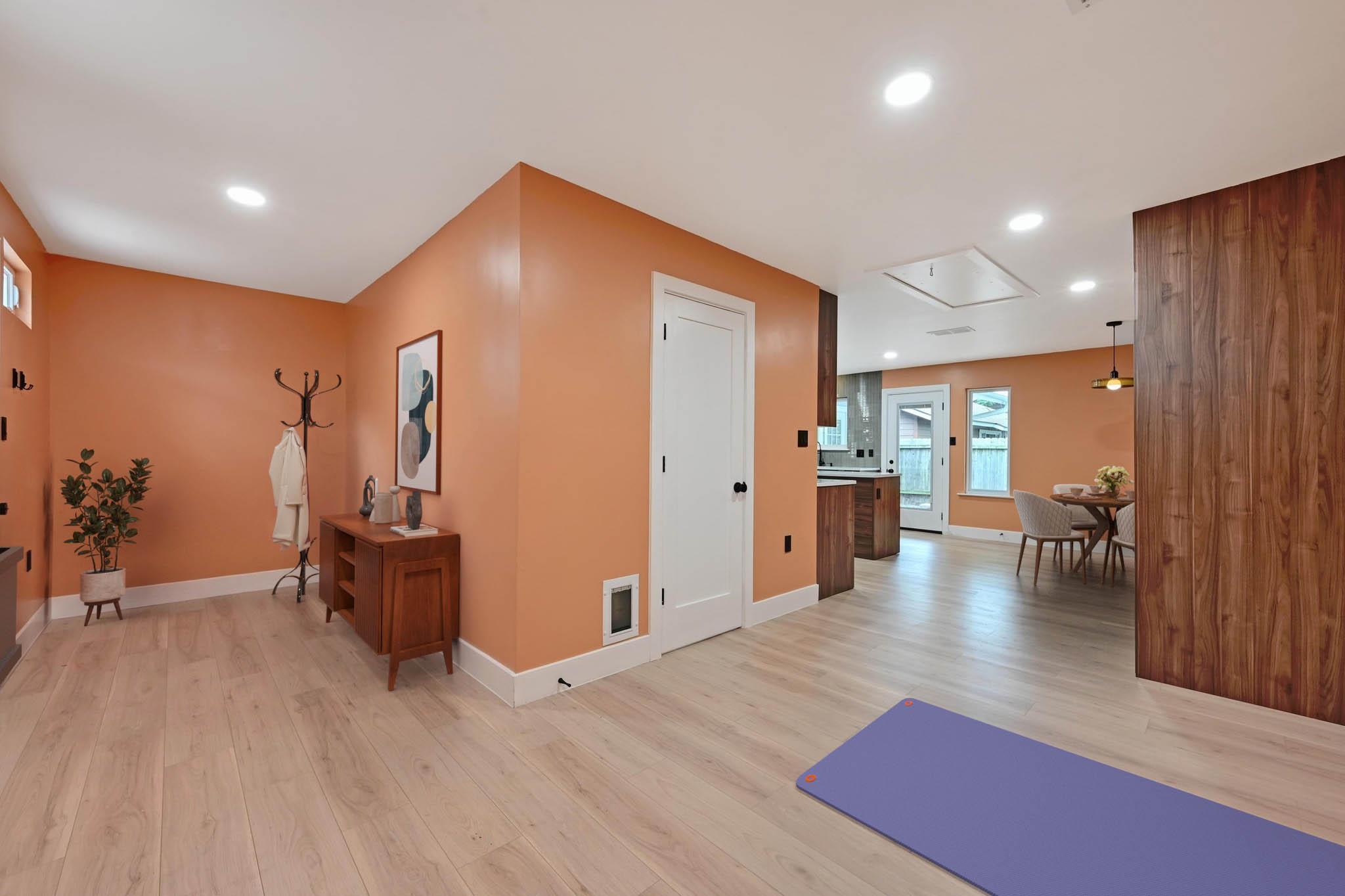 6606 Woodhue Dr, Austin, TX 78745