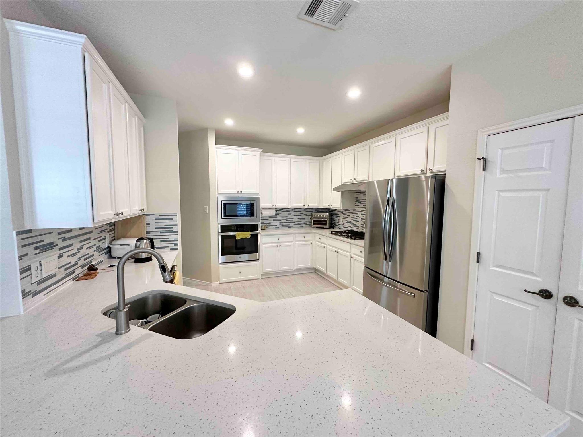 11616 Misty White Dr, Austin, TX 78717