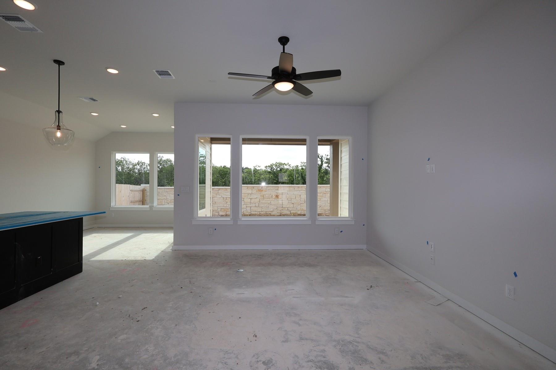 10728 Worth Lane, Manor, TX 78653