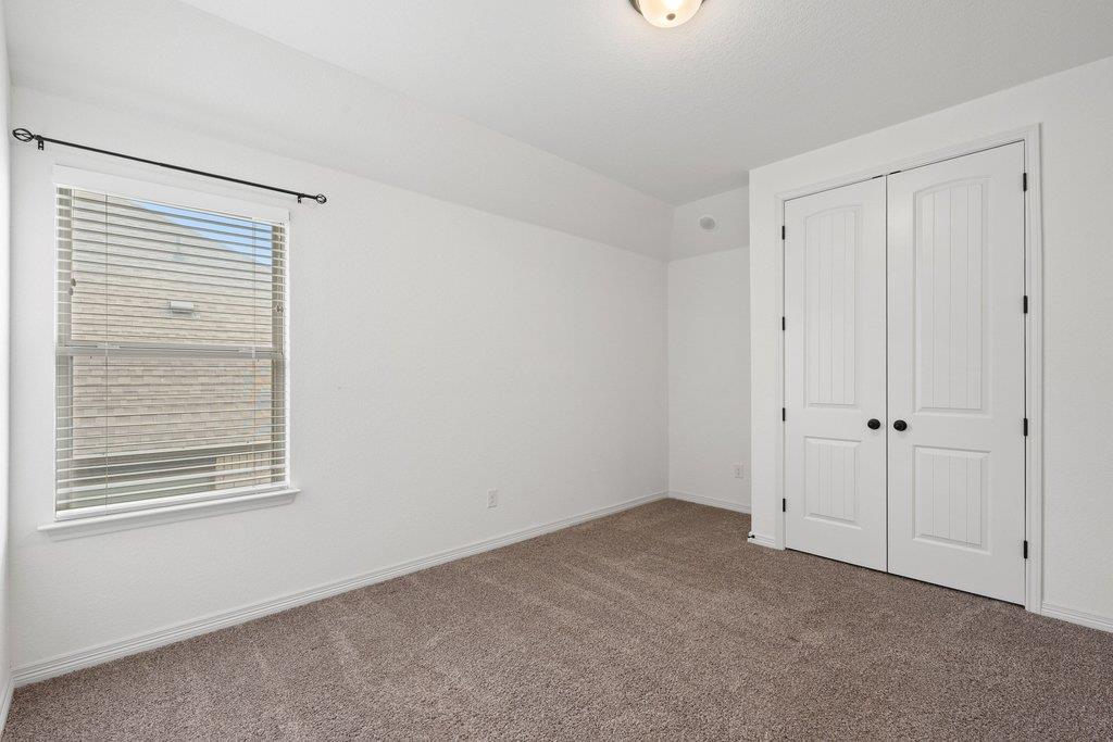 1129 RIVER VISTA Rd, Georgetown, TX 78628