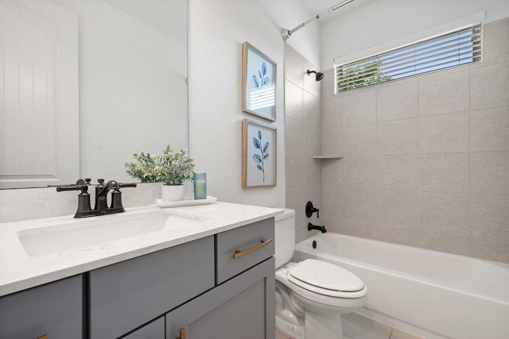 1129 RIVER VISTA Rd, Georgetown, TX 78628