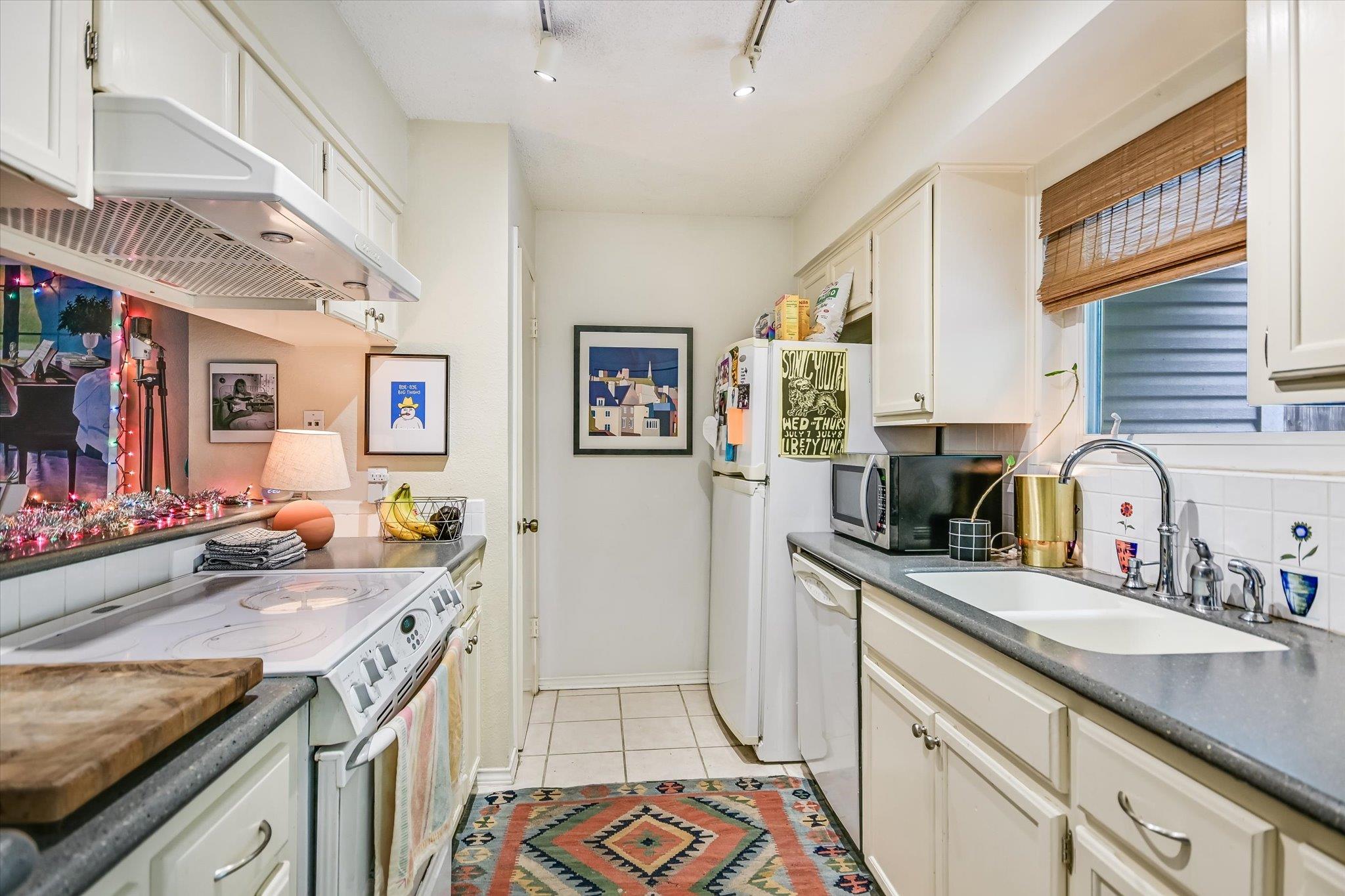 6739 Old Quarry Ln, Austin, TX 78731