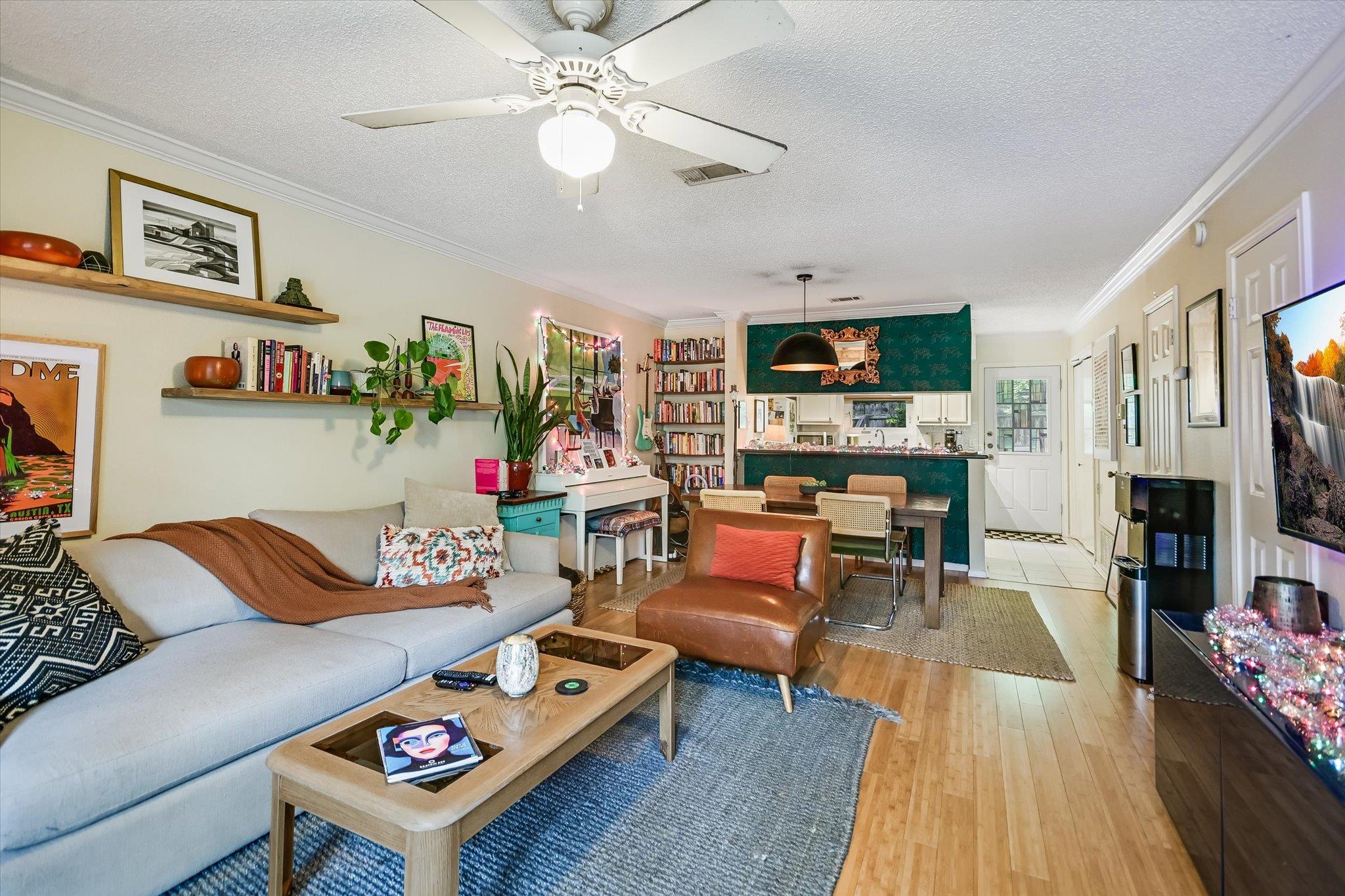 6739 Old Quarry Ln, Austin, TX 78731
