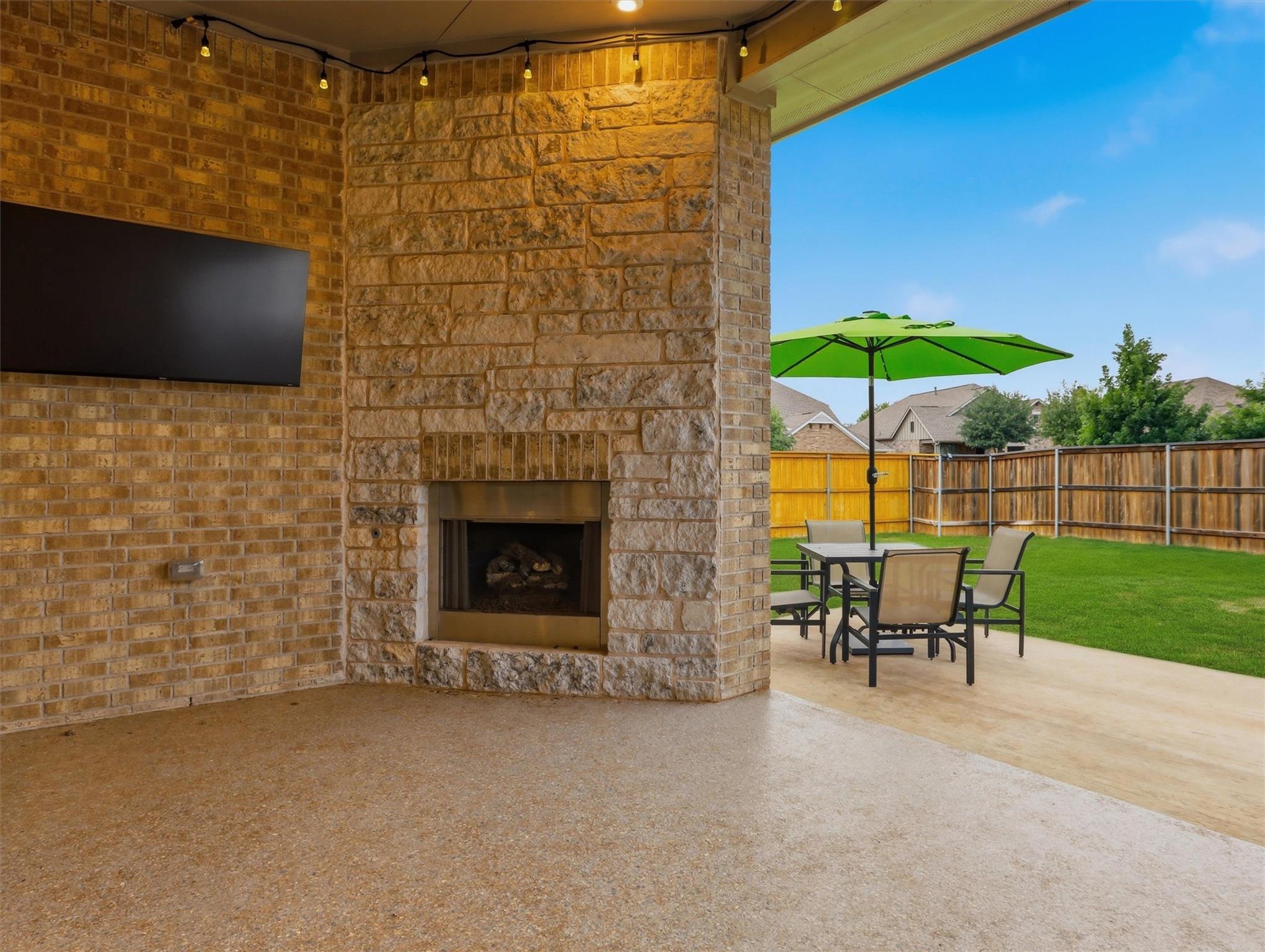 626 Painted Creek Way, Kyle, TX 78640
