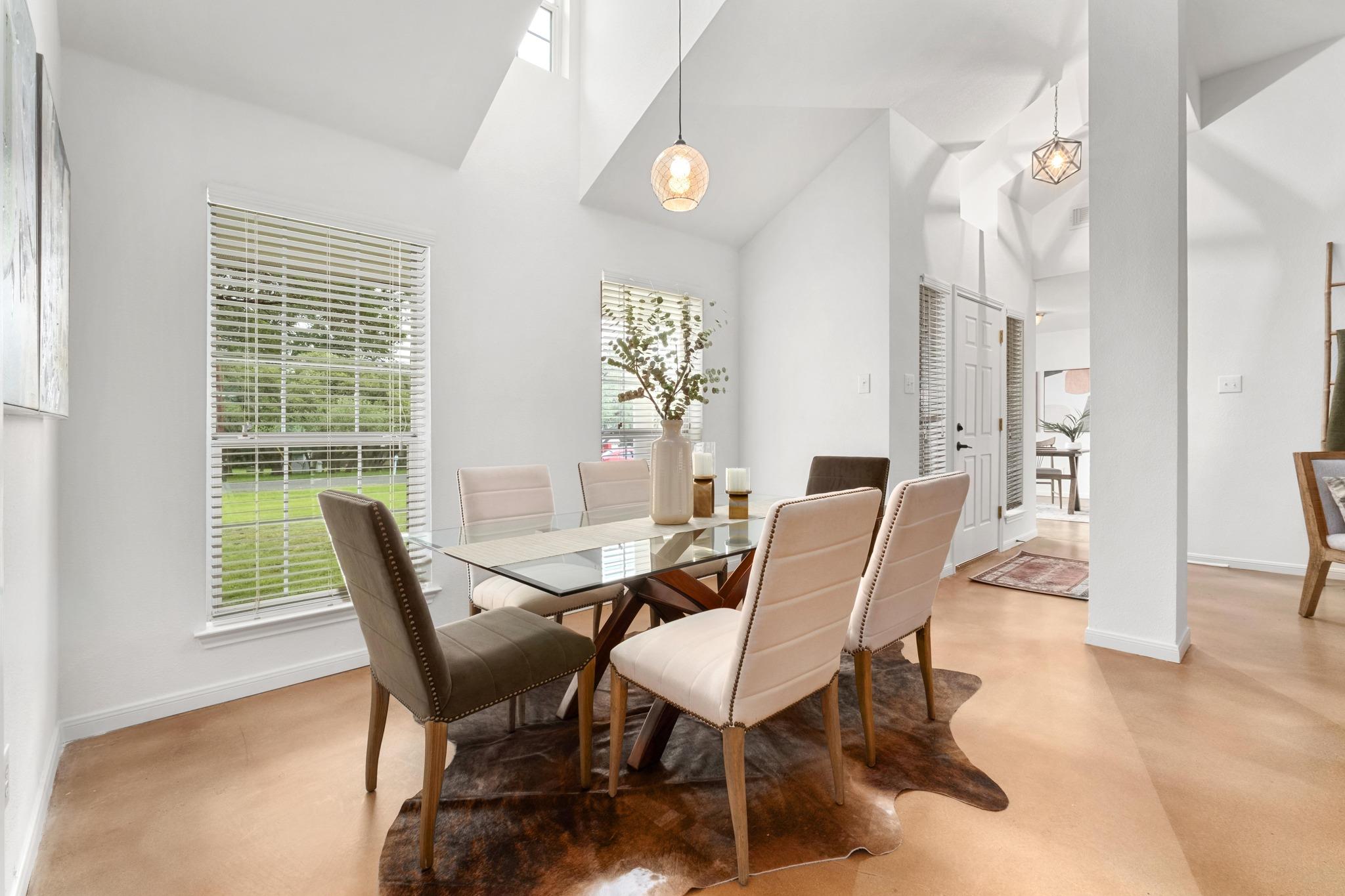 9104 Elm Creek Cv, Austin, TX 78736