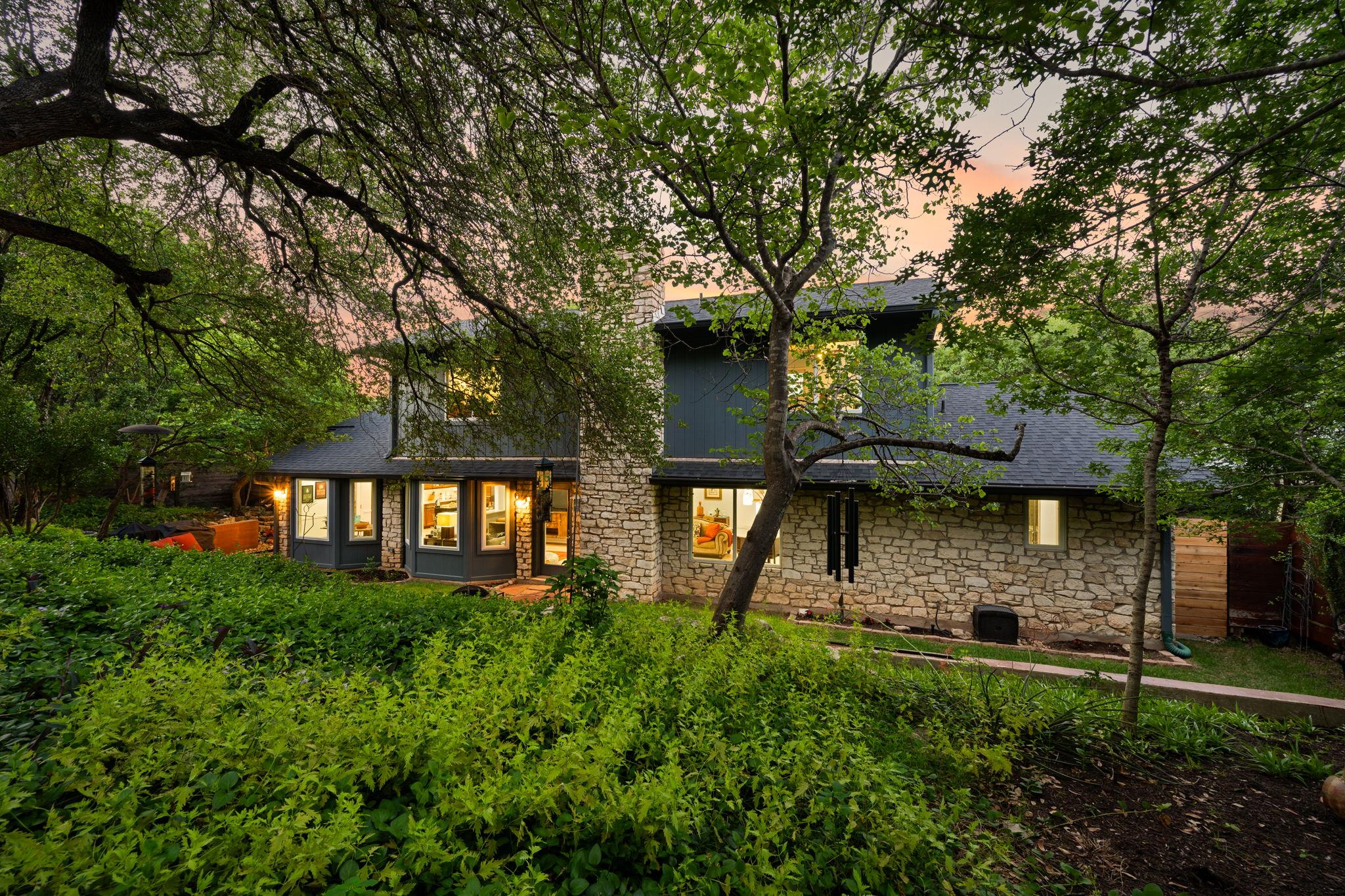 6204 Bon Terra Dr, Austin, TX 78731