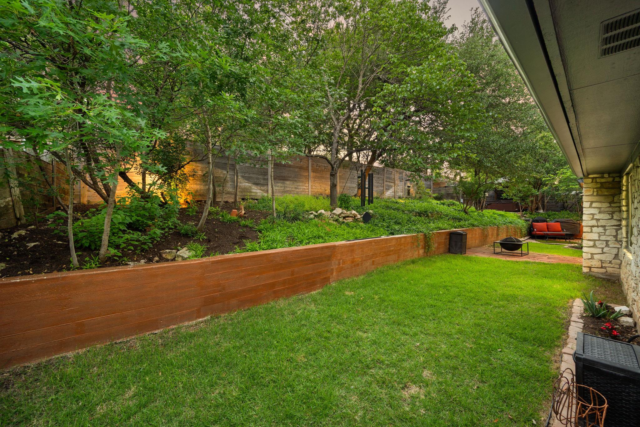 6204 Bon Terra Dr, Austin, TX 78731