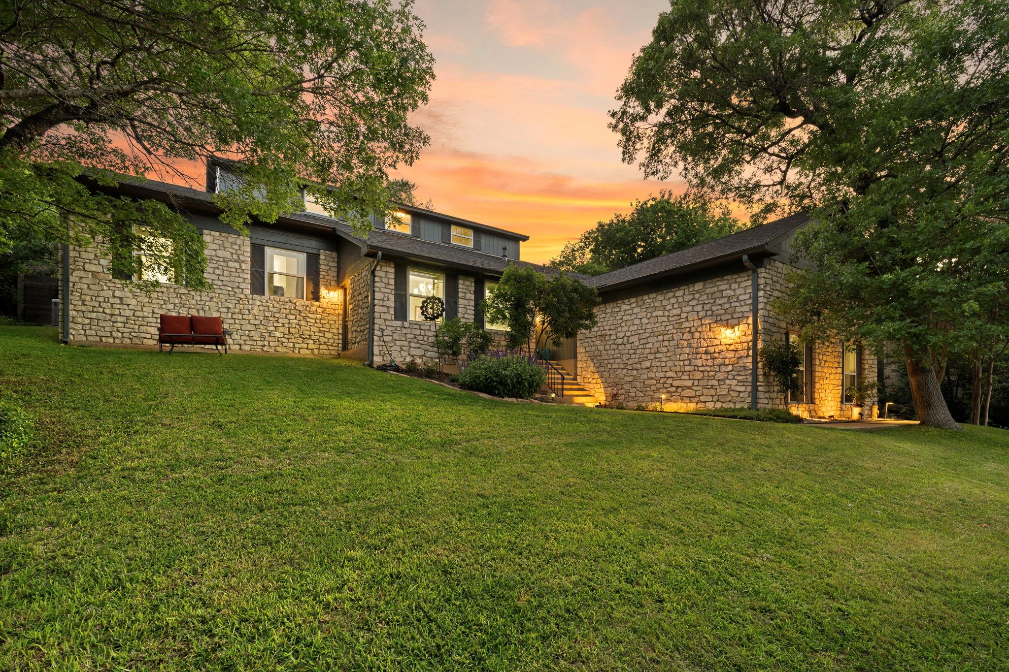 6204 Bon Terra Dr, Austin, TX 78731