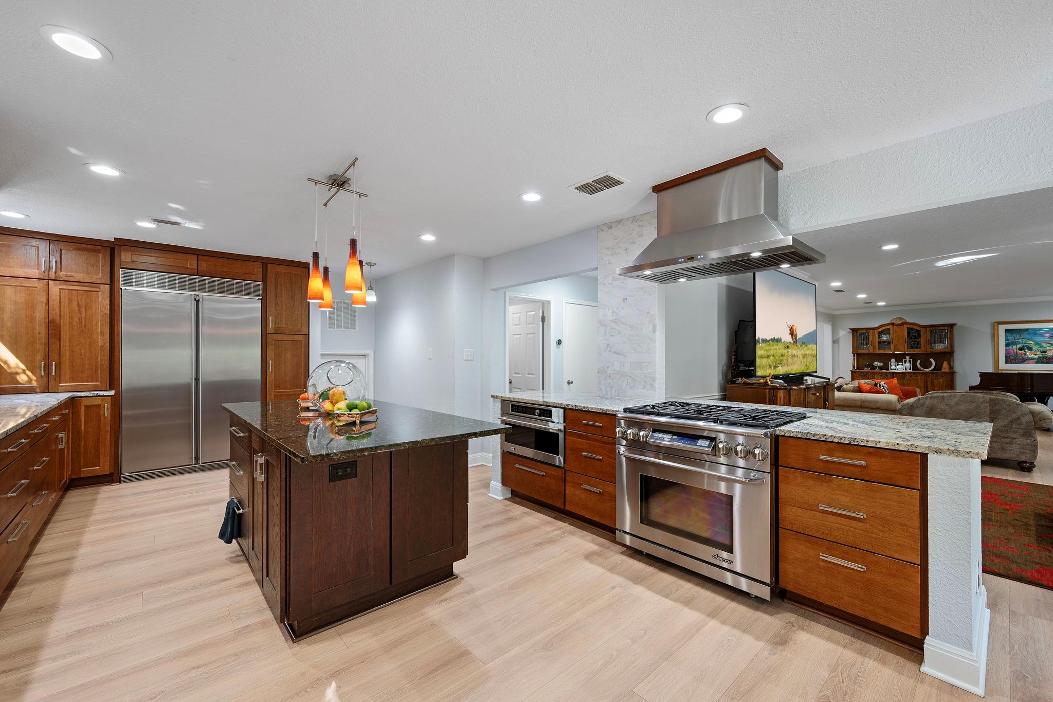 6204 Bon Terra Dr, Austin, TX 78731