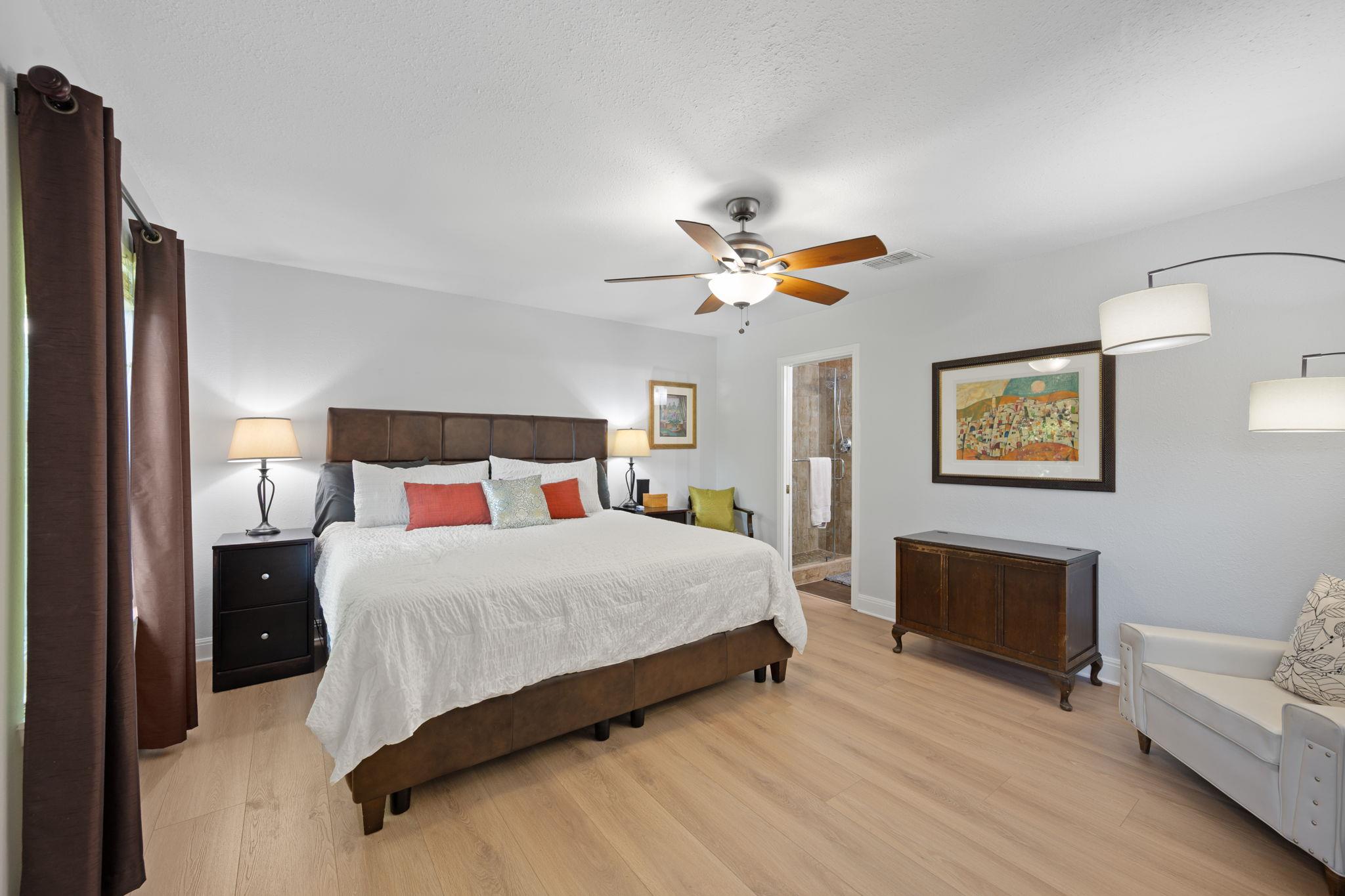 6204 Bon Terra Dr, Austin, TX 78731