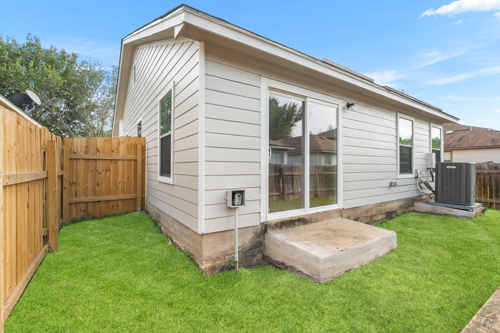 6708 Quinton Dr, Austin, TX 78747