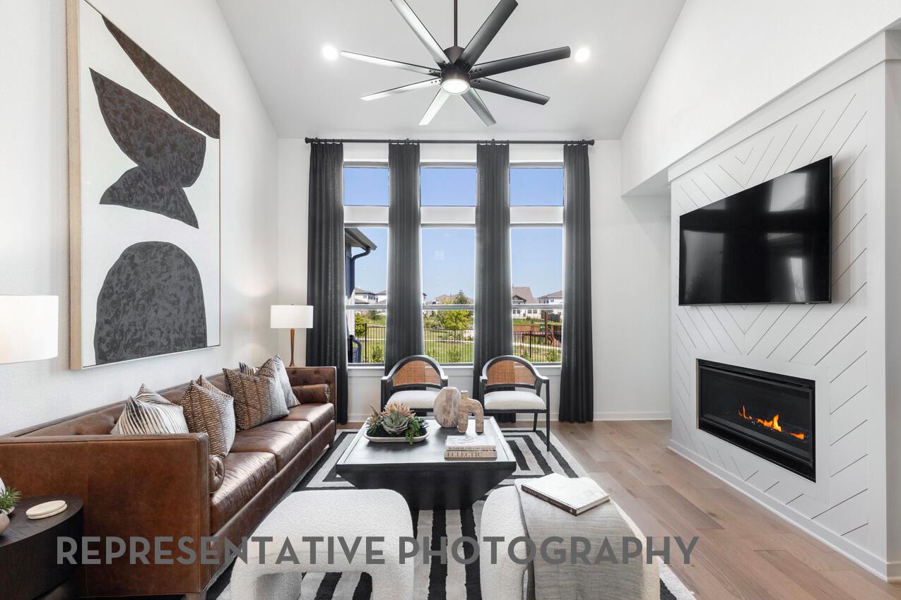 9112 Golden Lion Dr, Austin, TX 78744