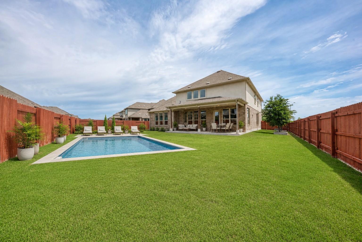 709 Critty Ln, Leander, TX 78641