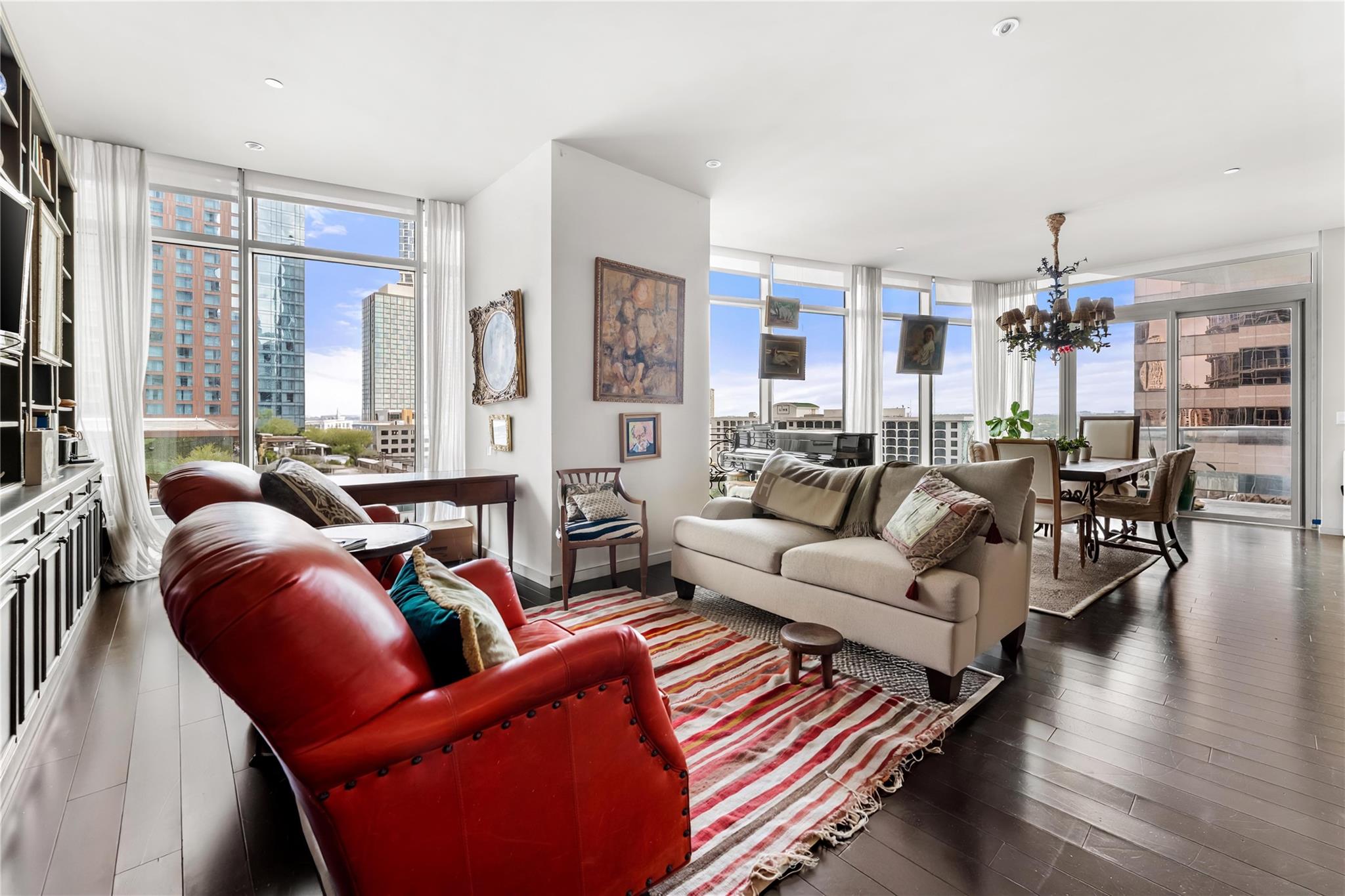 200 Congress Ave # 11F, Austin, TX 78701
