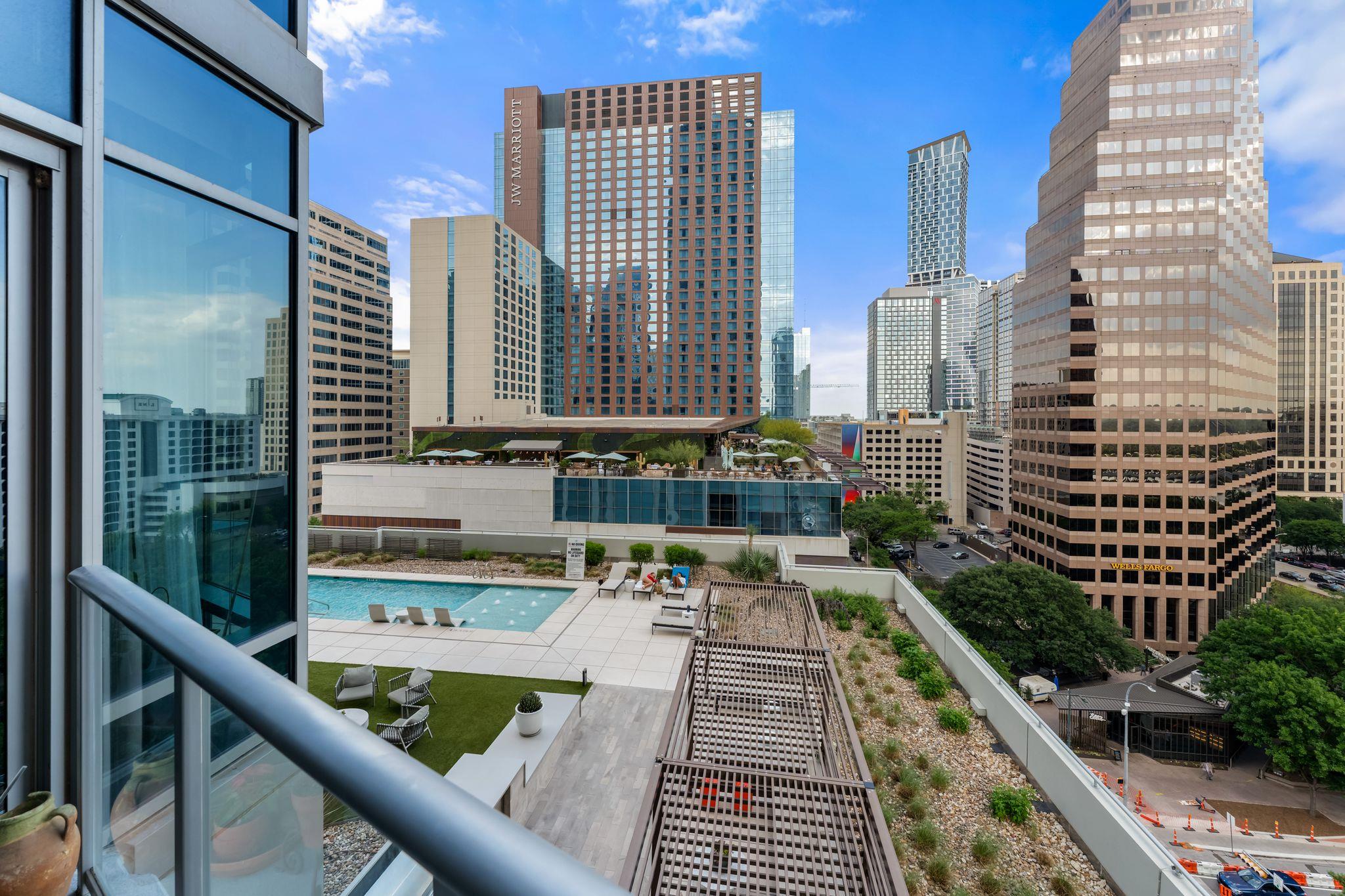 200 Congress Ave # 11F, Austin, TX 78701