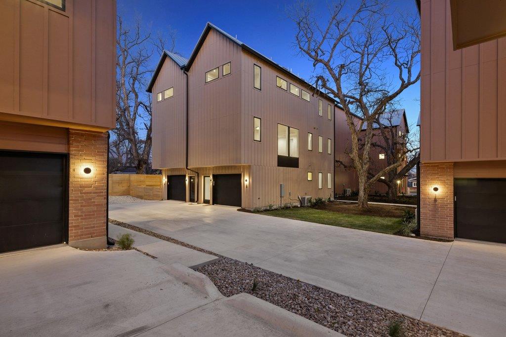 732 Springdale Rd # A, Austin, TX 78702