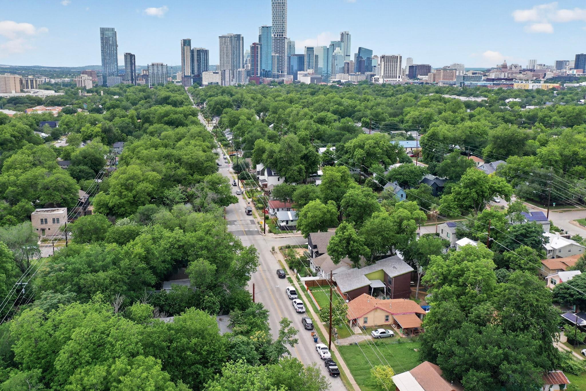 1912 Holly St, Austin, TX 78702