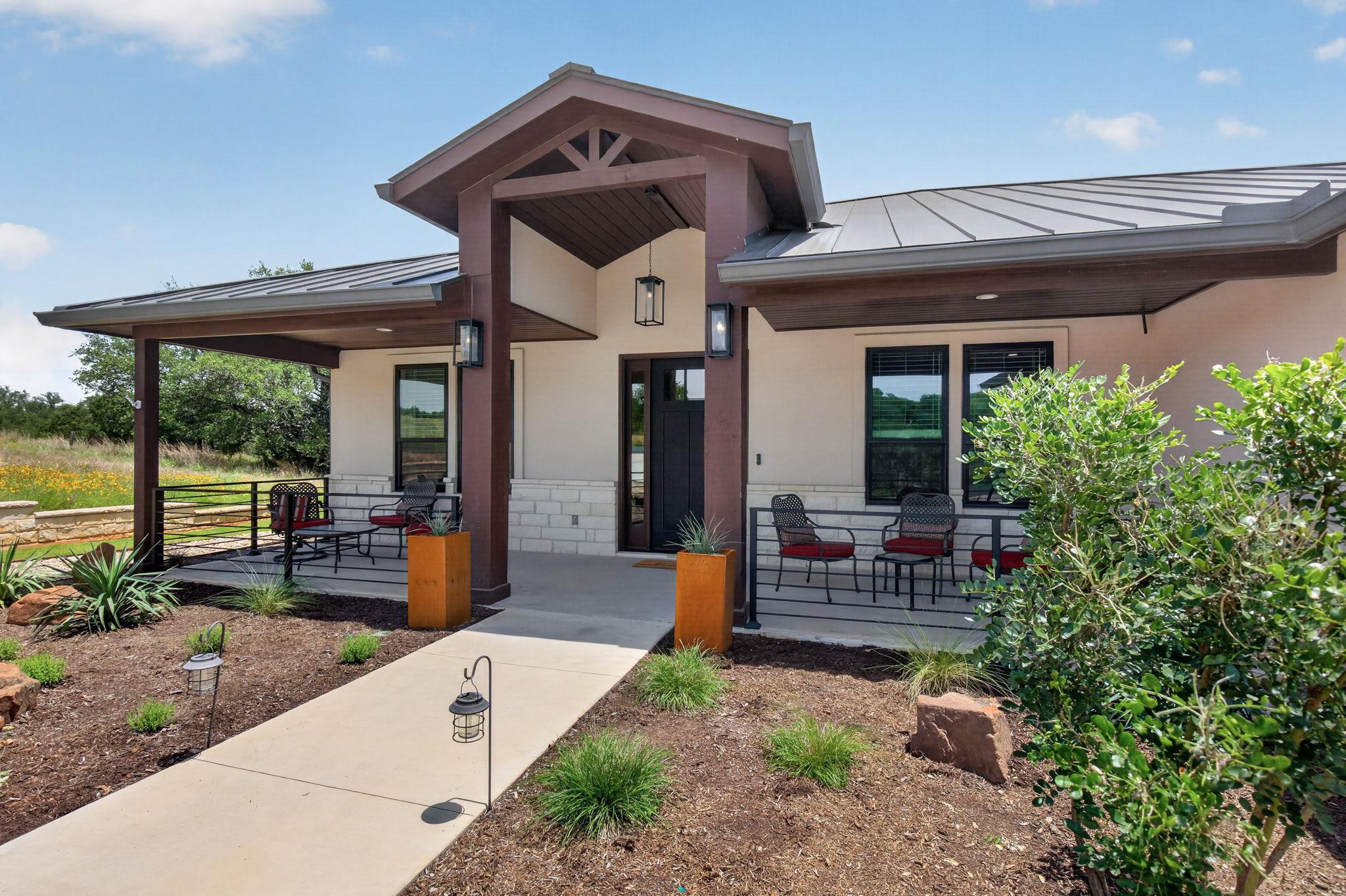 624 Broken Hills Dr, Horseshoe Bay, TX 78657