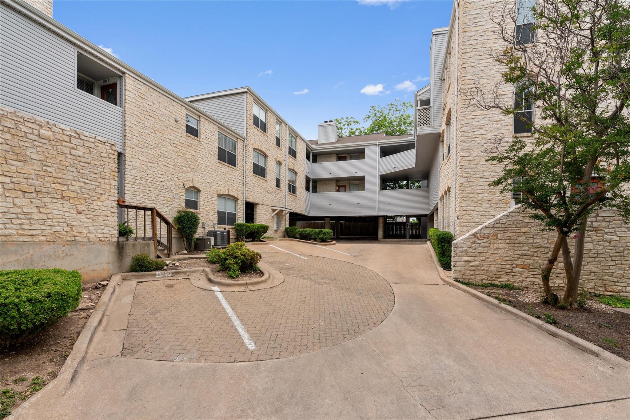 2520 Quarry Rd # 306, Austin, TX 78703