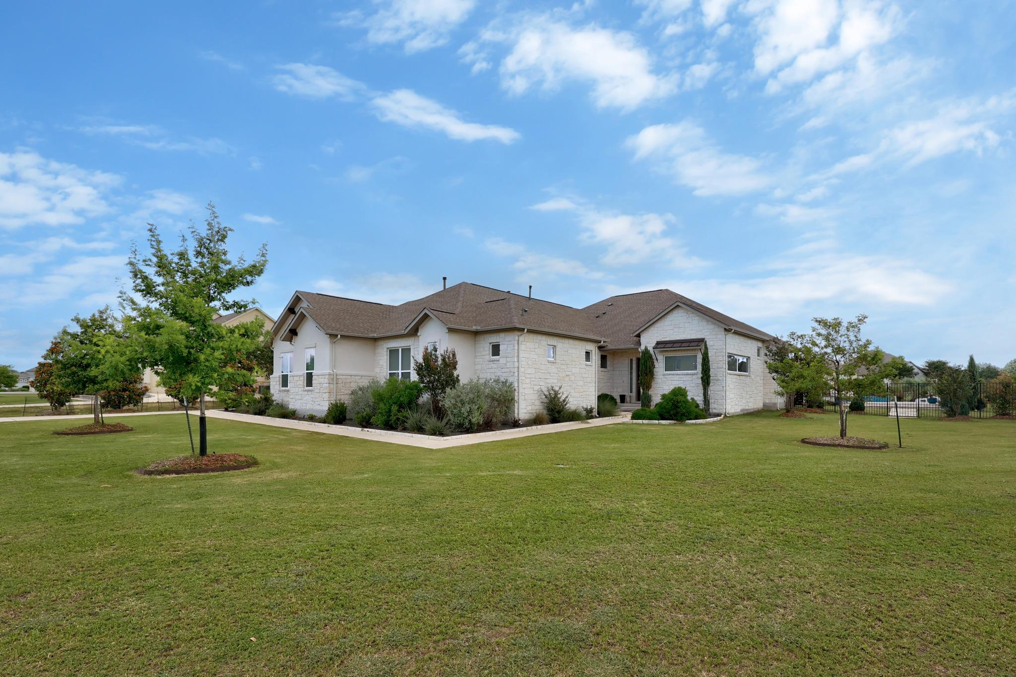 331 Linden Loop, Driftwood, TX 78619