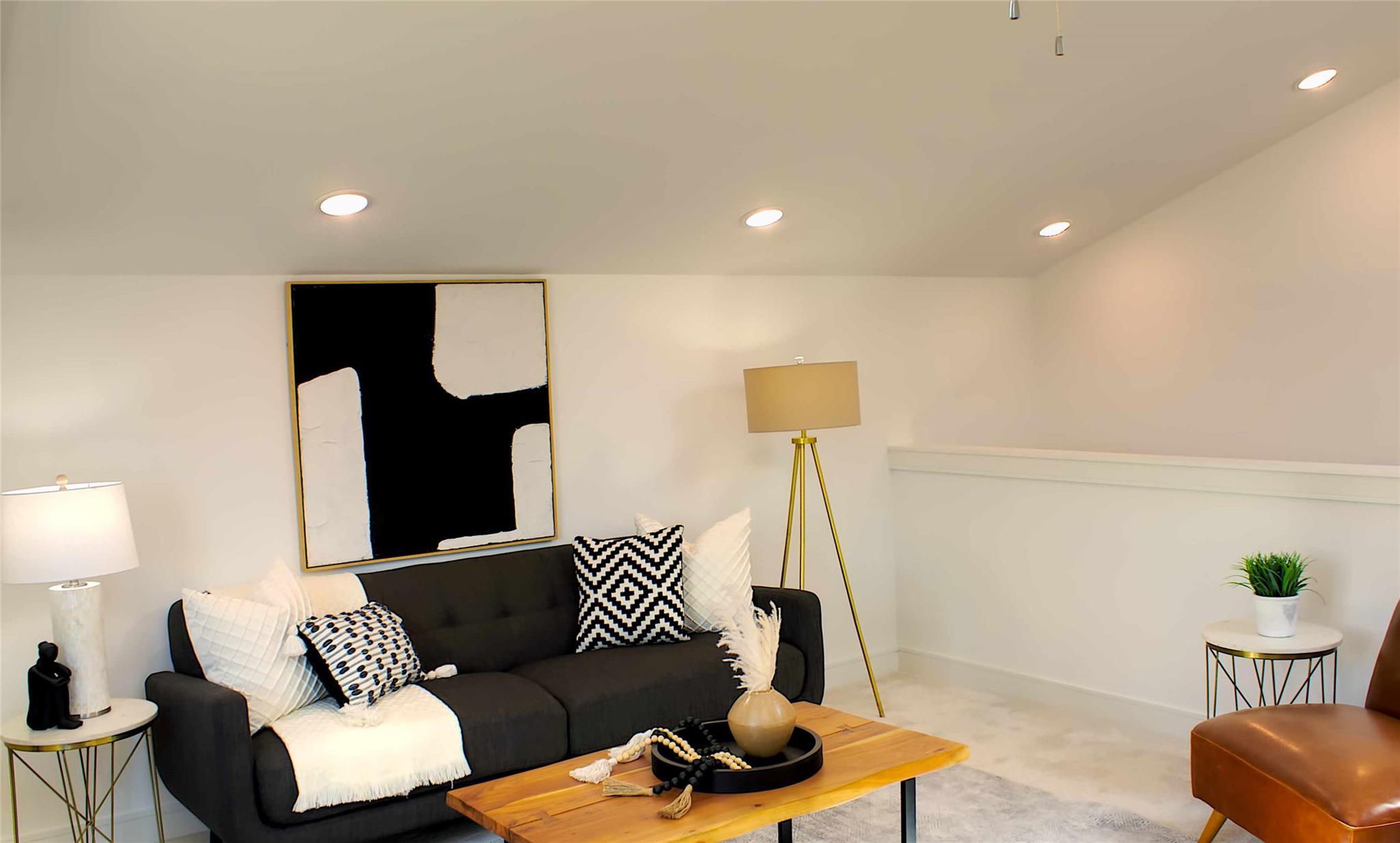 300 Tesla Circle Cir, Austin, TX 78681