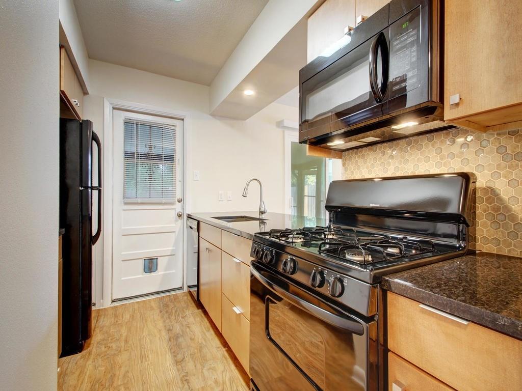 8516 Hathaway Dr # 2, Austin, TX 78757