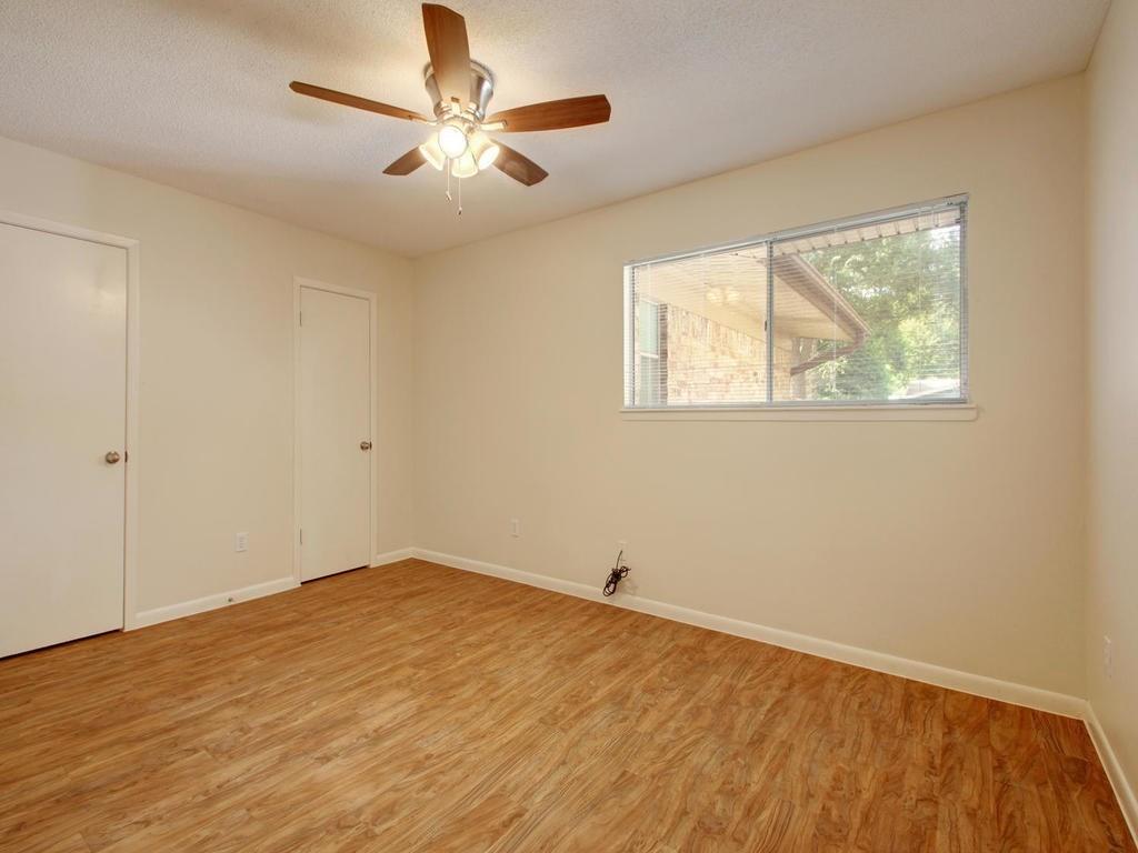 8516 Hathaway Dr # 2, Austin, TX 78757