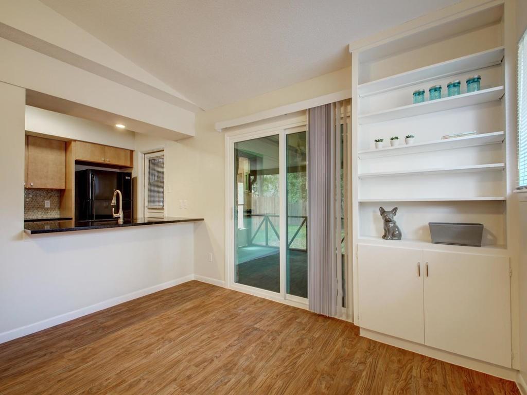 8516 Hathaway Dr # 2, Austin, TX 78757