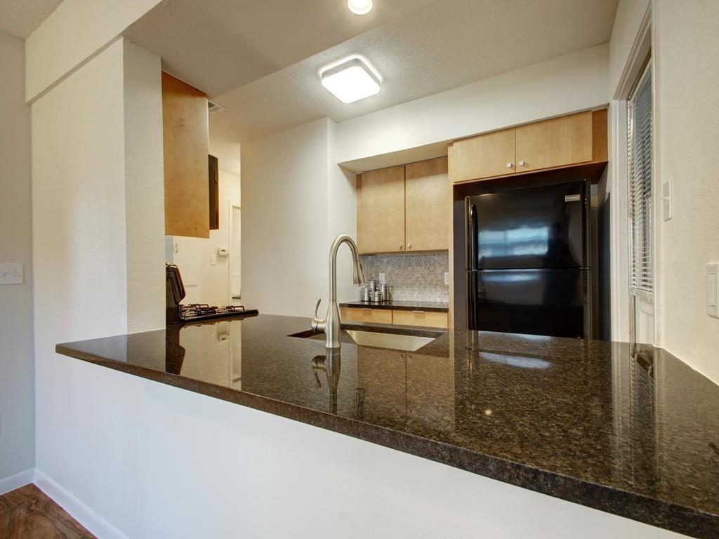 8516 Hathaway Dr # 2, Austin, TX 78757