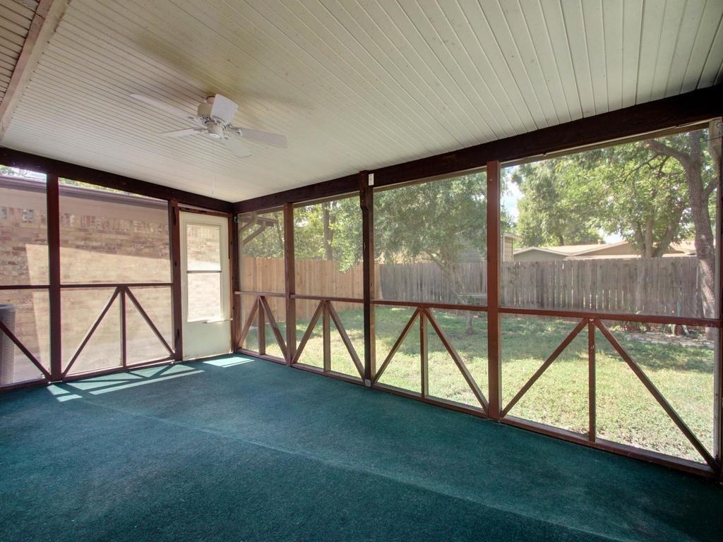 8516 Hathaway Dr # 2, Austin, TX 78757