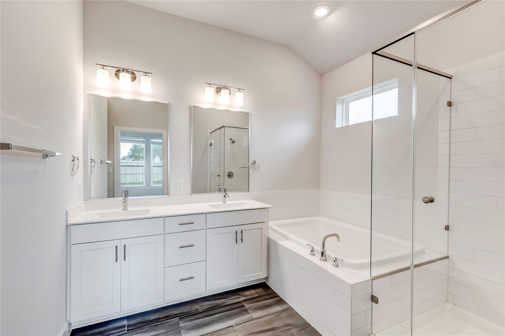 100 Patrick Herndon Dr, Bastrop, TX 78602