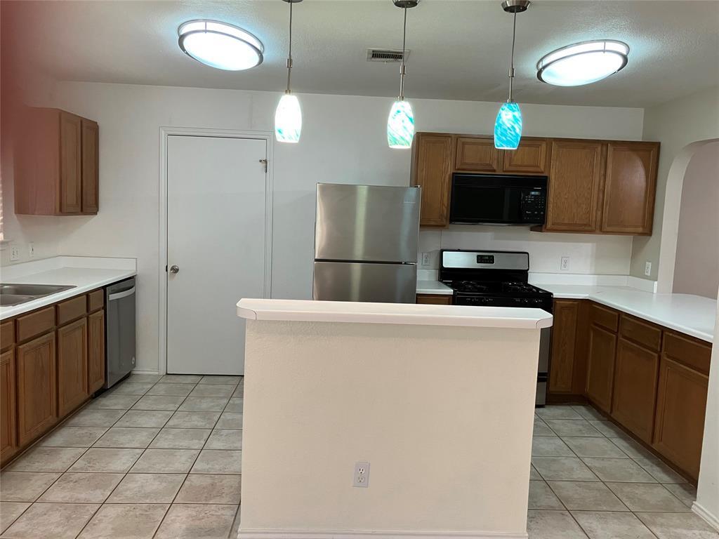 2023 Harvest Moon Dr, Cedar Park, TX 78613