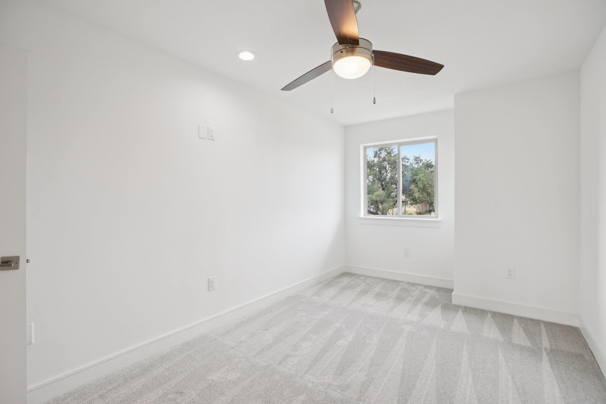 302 Tesla Circle Cir, Austin, TX 78681