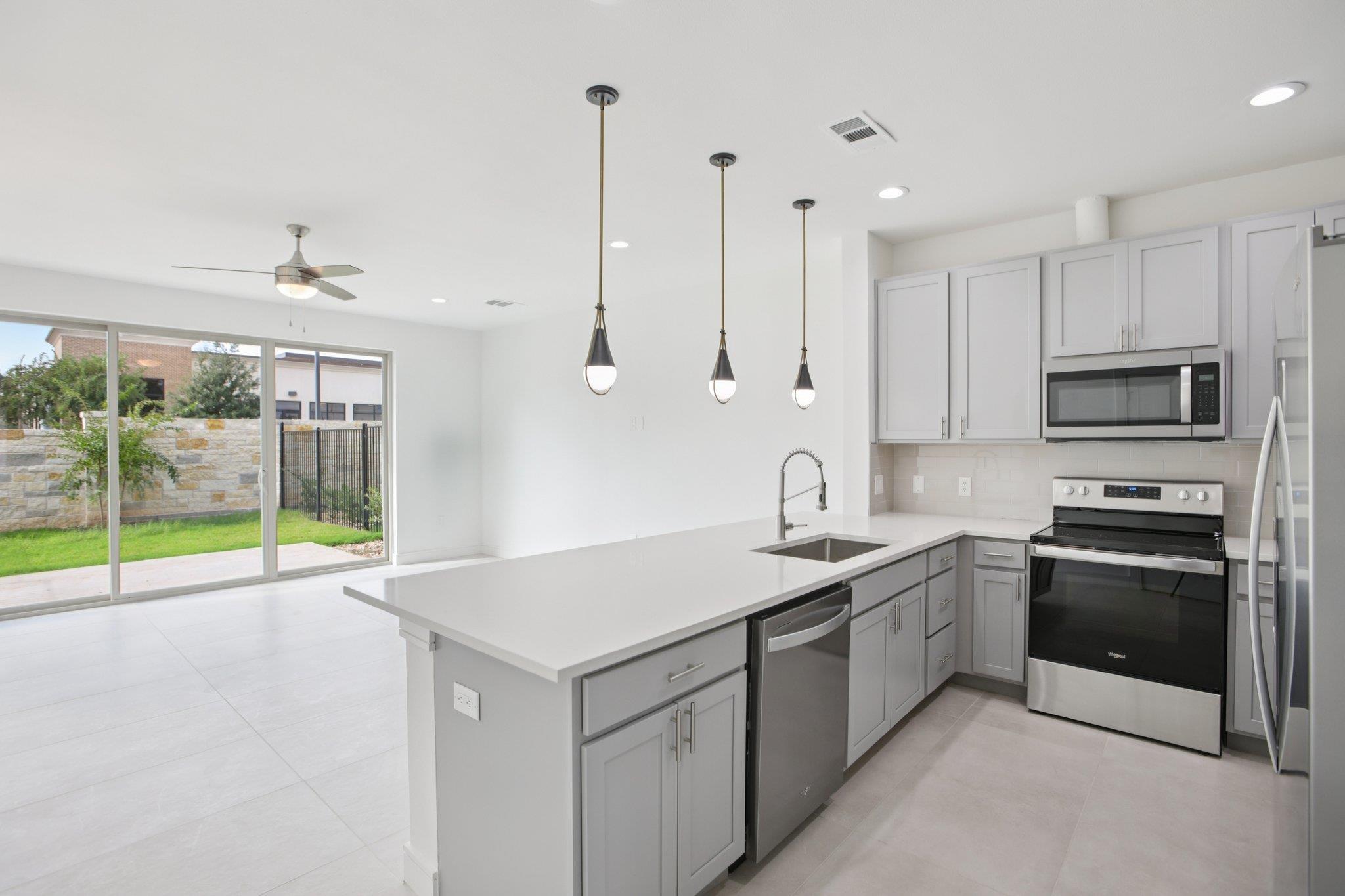 302 Tesla Circle Cir, Austin, TX 78681