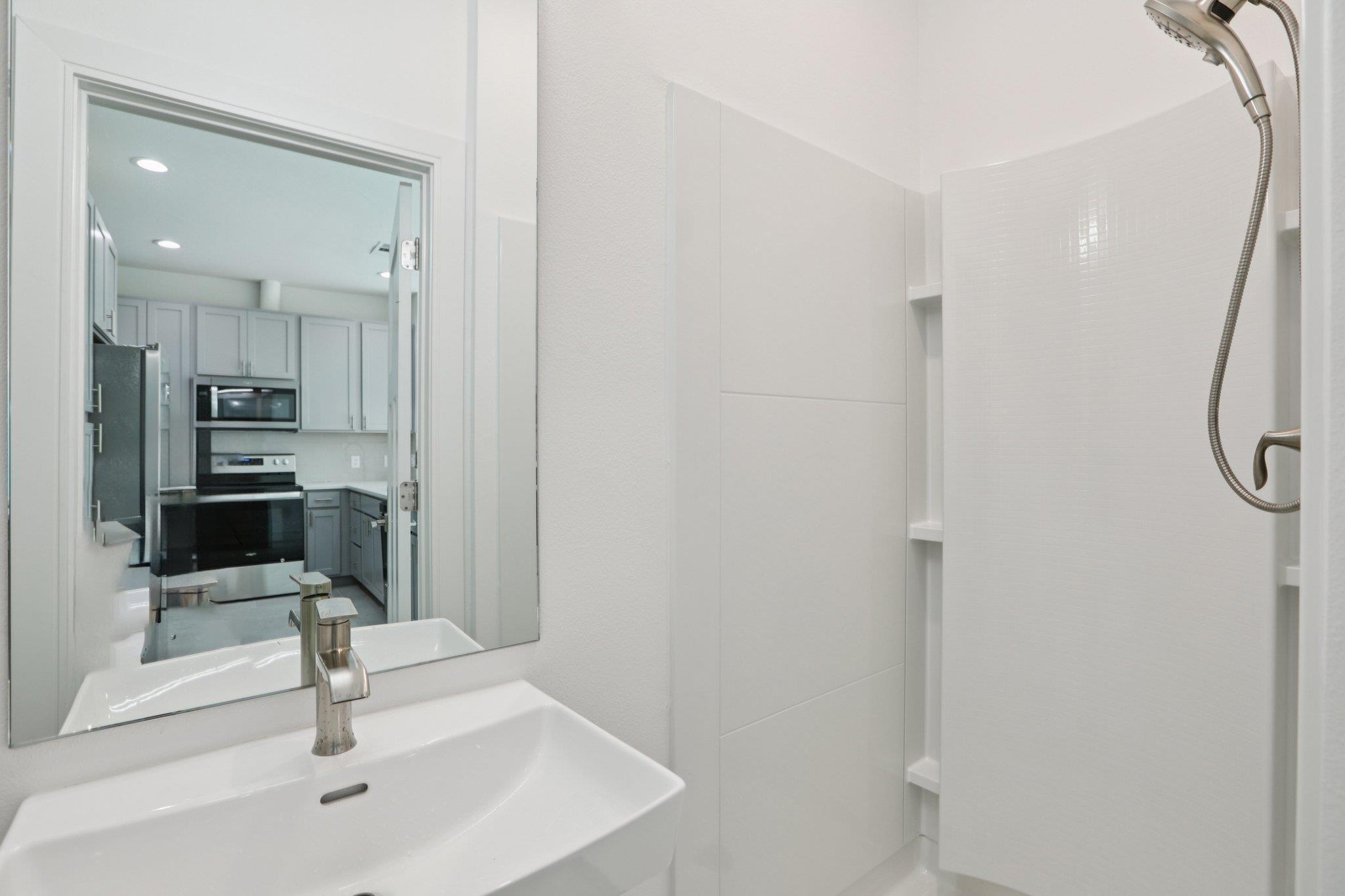 302 Tesla Circle Cir, Austin, TX 78681