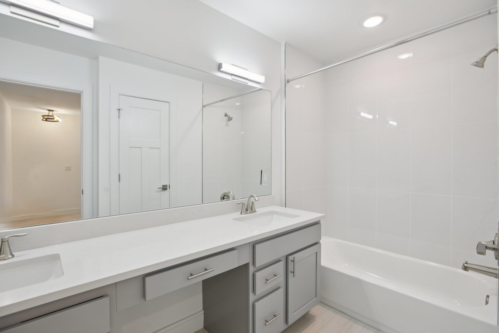 302 Tesla Circle Cir, Austin, TX 78681