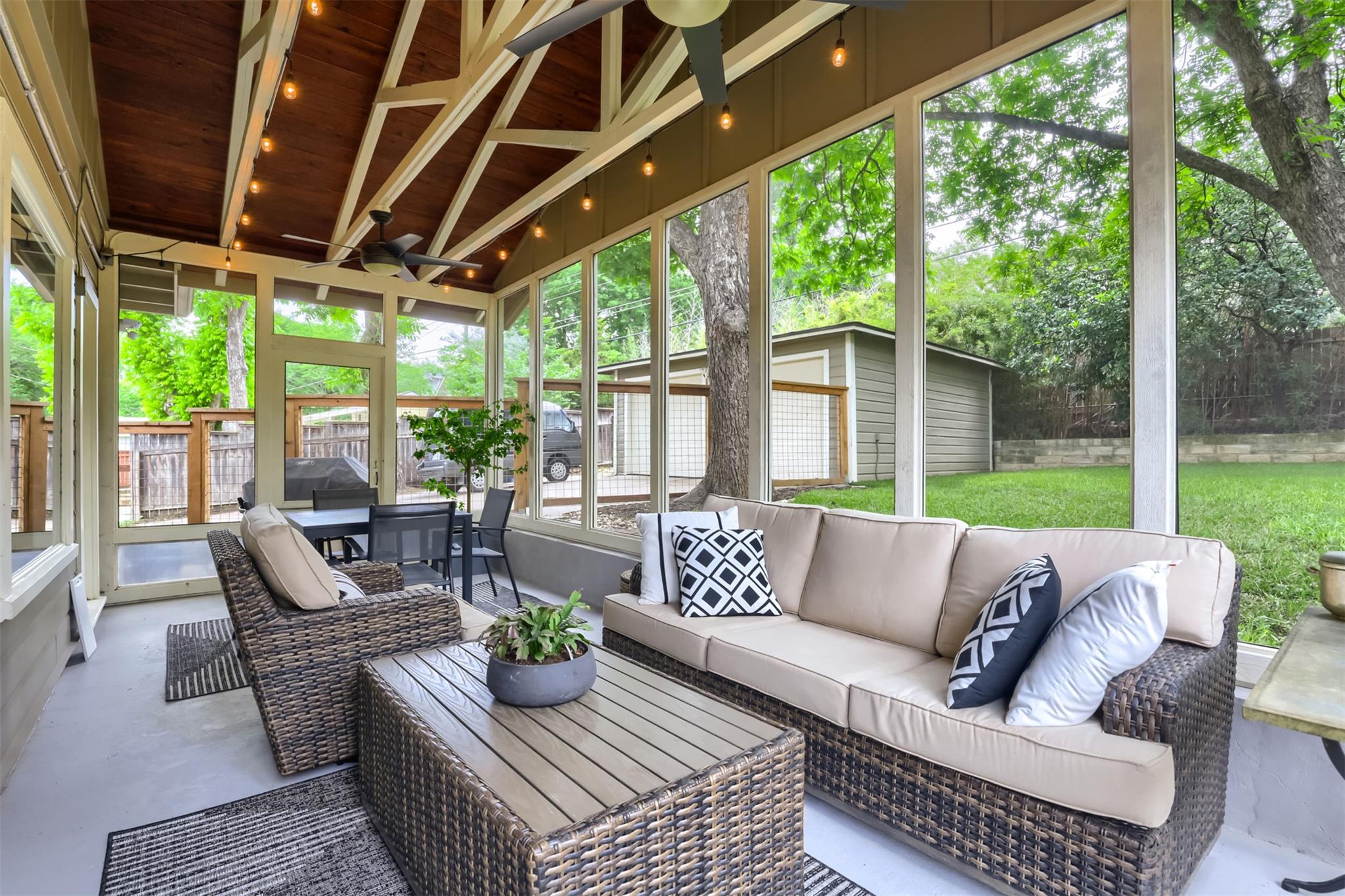 4807 Woodview Ave, Austin, TX 78756
