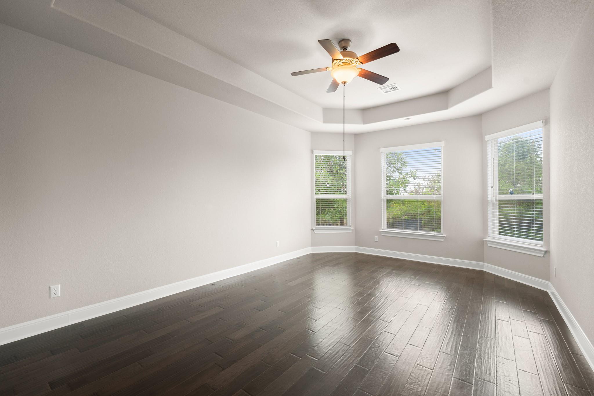 442 Jacksdaw Dr, Austin, TX 78737