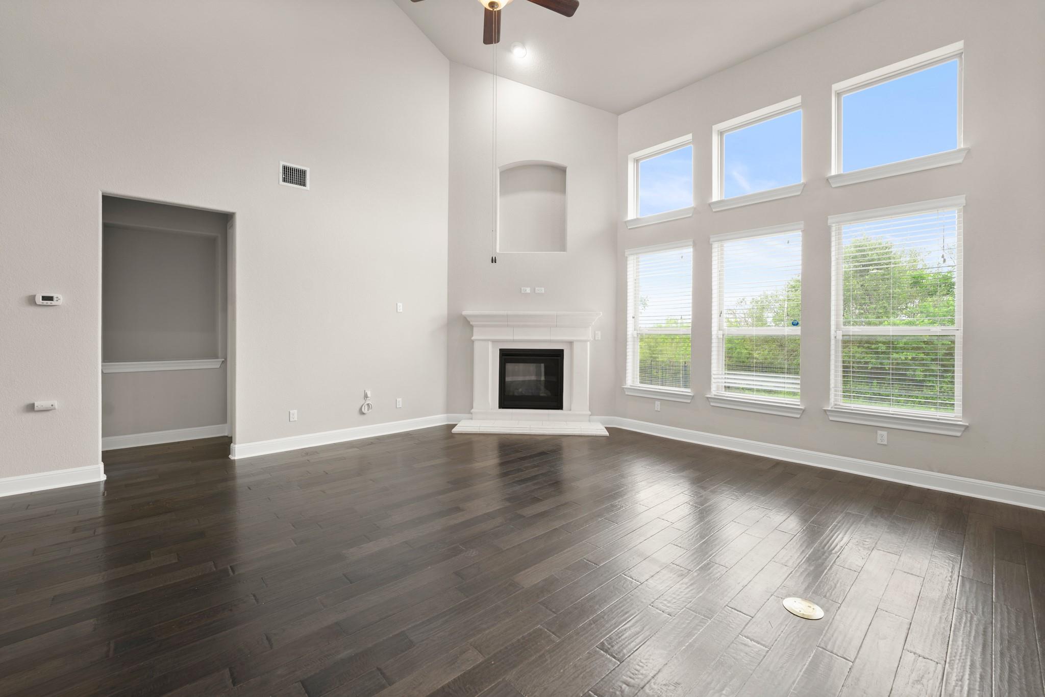 442 Jacksdaw Dr, Austin, TX 78737