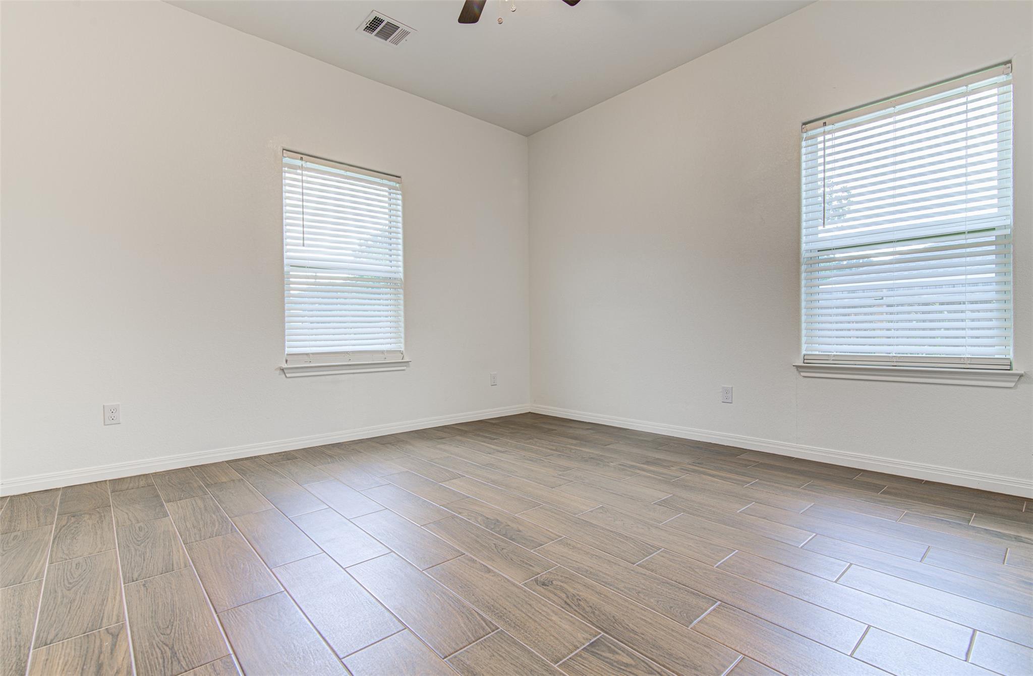 129 Kawainui Ln, Bastrop, TX 78602