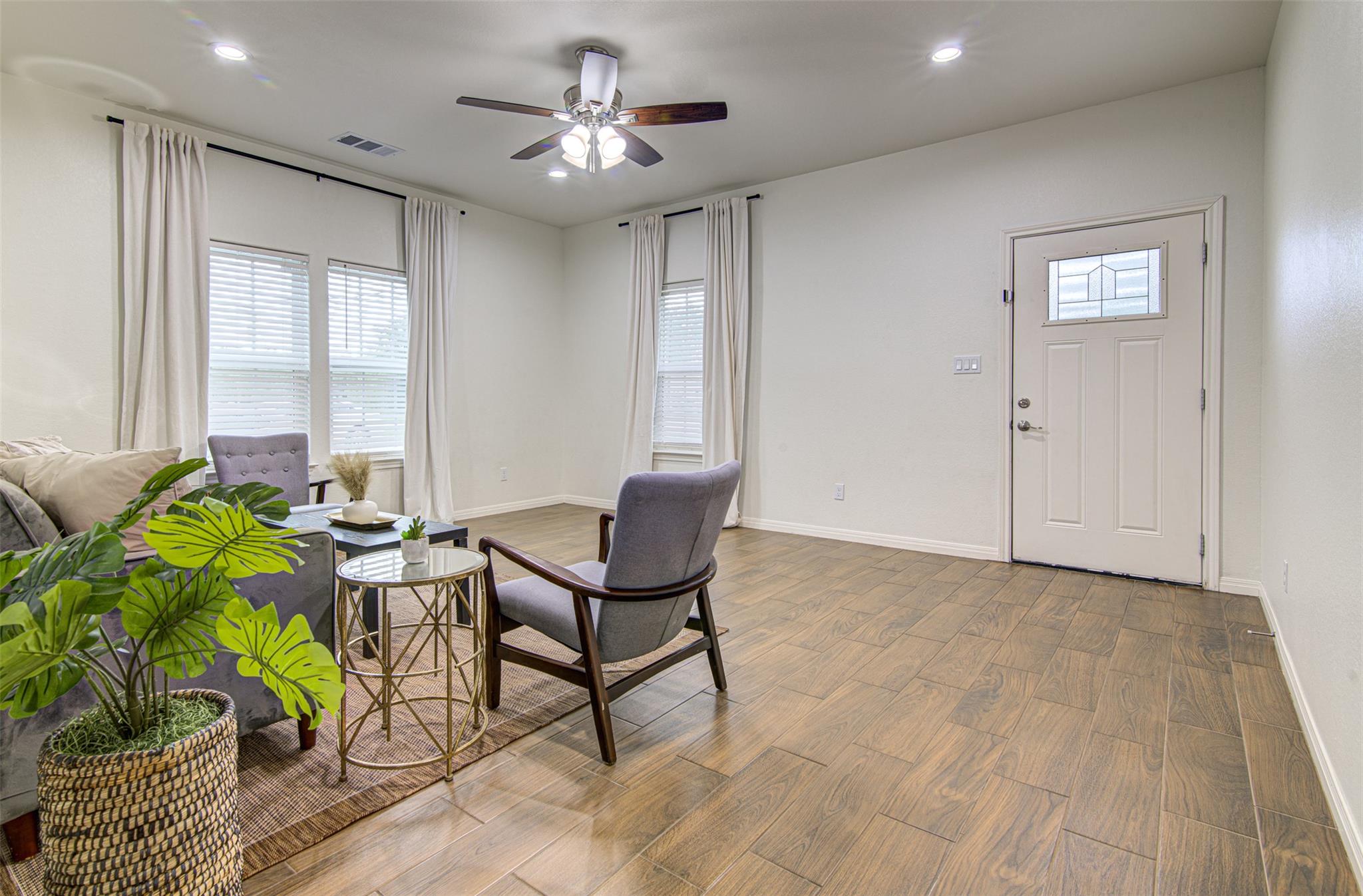 129 Kawainui Ln, Bastrop, TX 78602