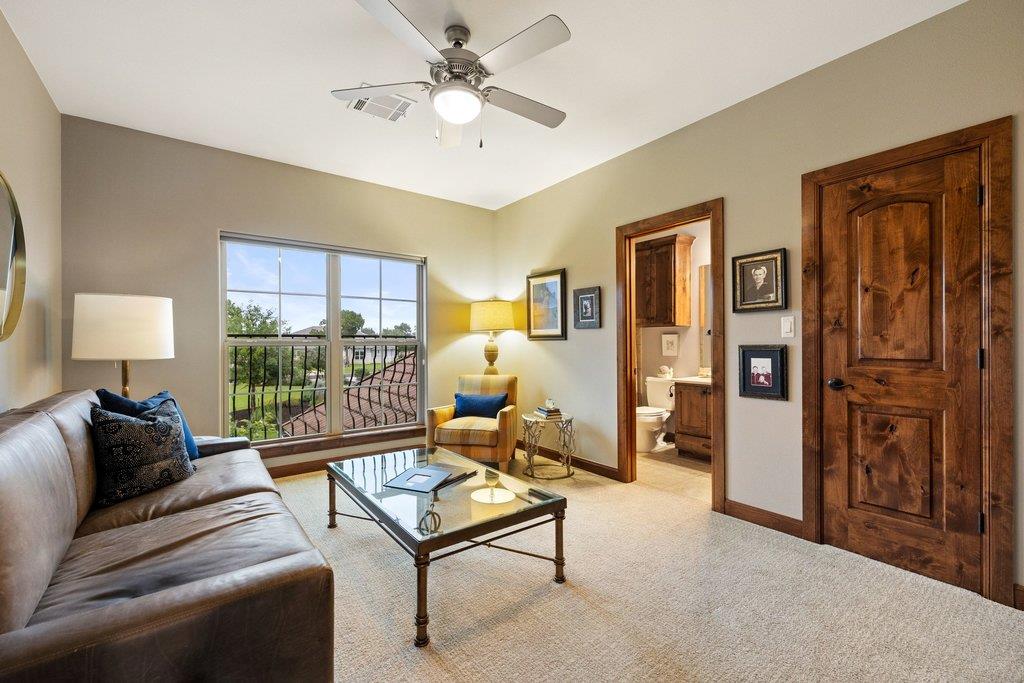 272 Whitney Woods Cir, Georgetown, TX 78633