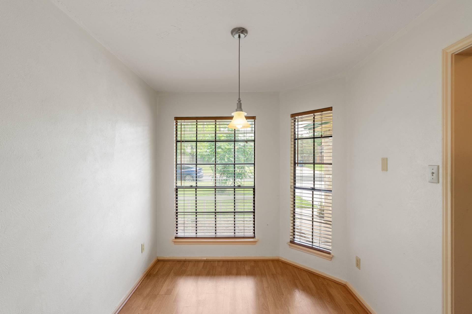 1716 Morning Quail Dr, Austin, TX 78758
