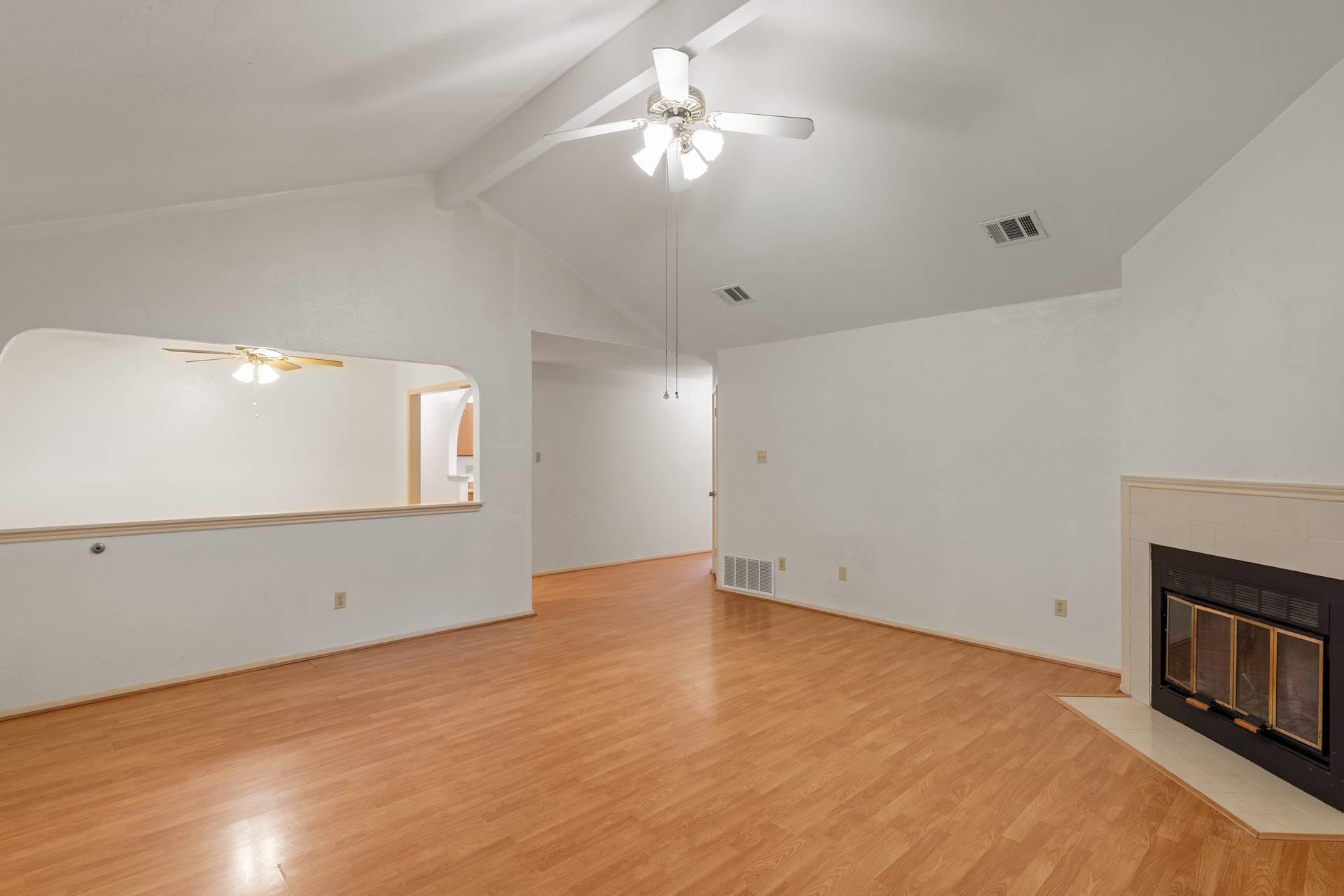 1716 Morning Quail Dr, Austin, TX 78758
