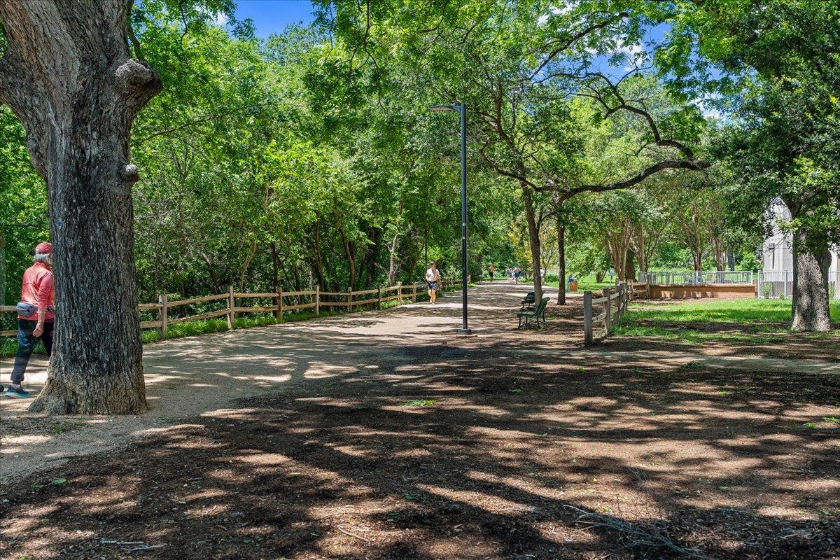 44 East Ave # 1609, Austin, TX 78701