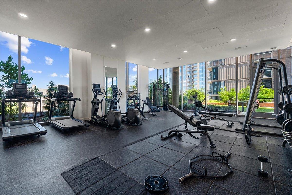 44 East Ave # 1609, Austin, TX 78701